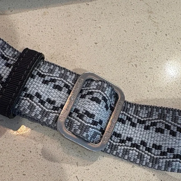 Lululemon Party Om Festival Crossbody Bag - Picture 7 of 10